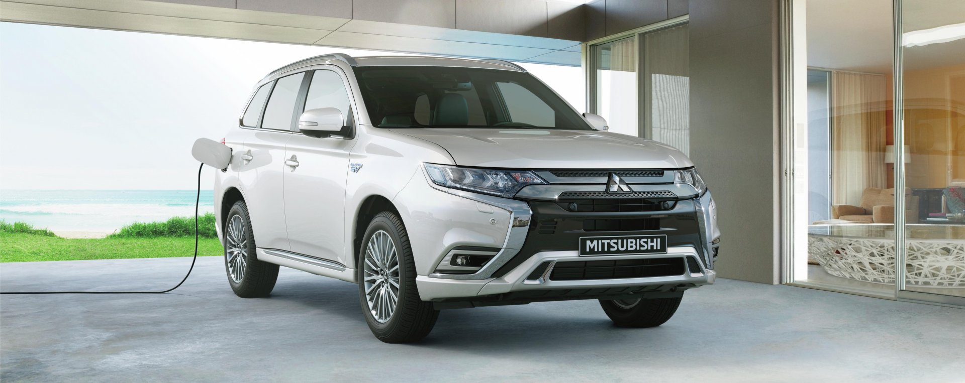 Nýr Mitsubishi Outlander PHEV frumsýndur!