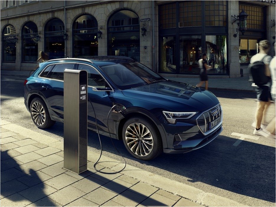 Audi e-tron quattro