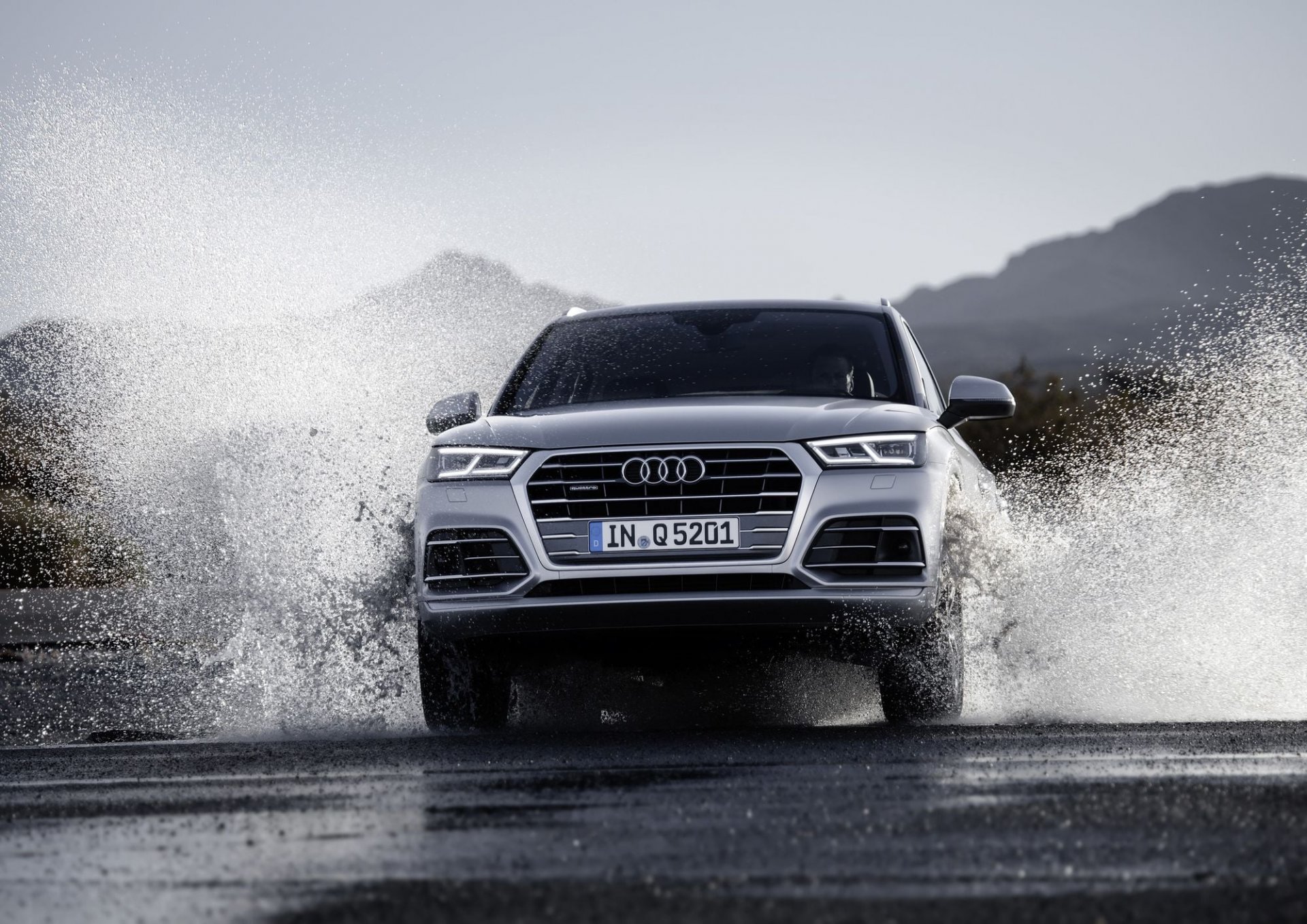 Hulunni svipt af nýjum Audi Q5!