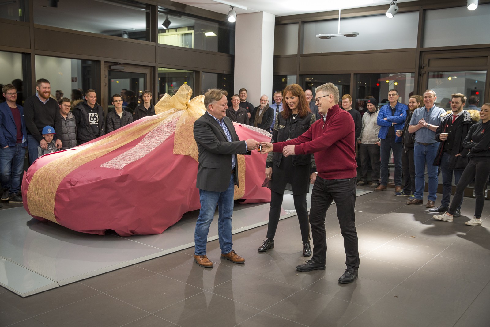 Hekla gefur Audi TT í jólagjöf!