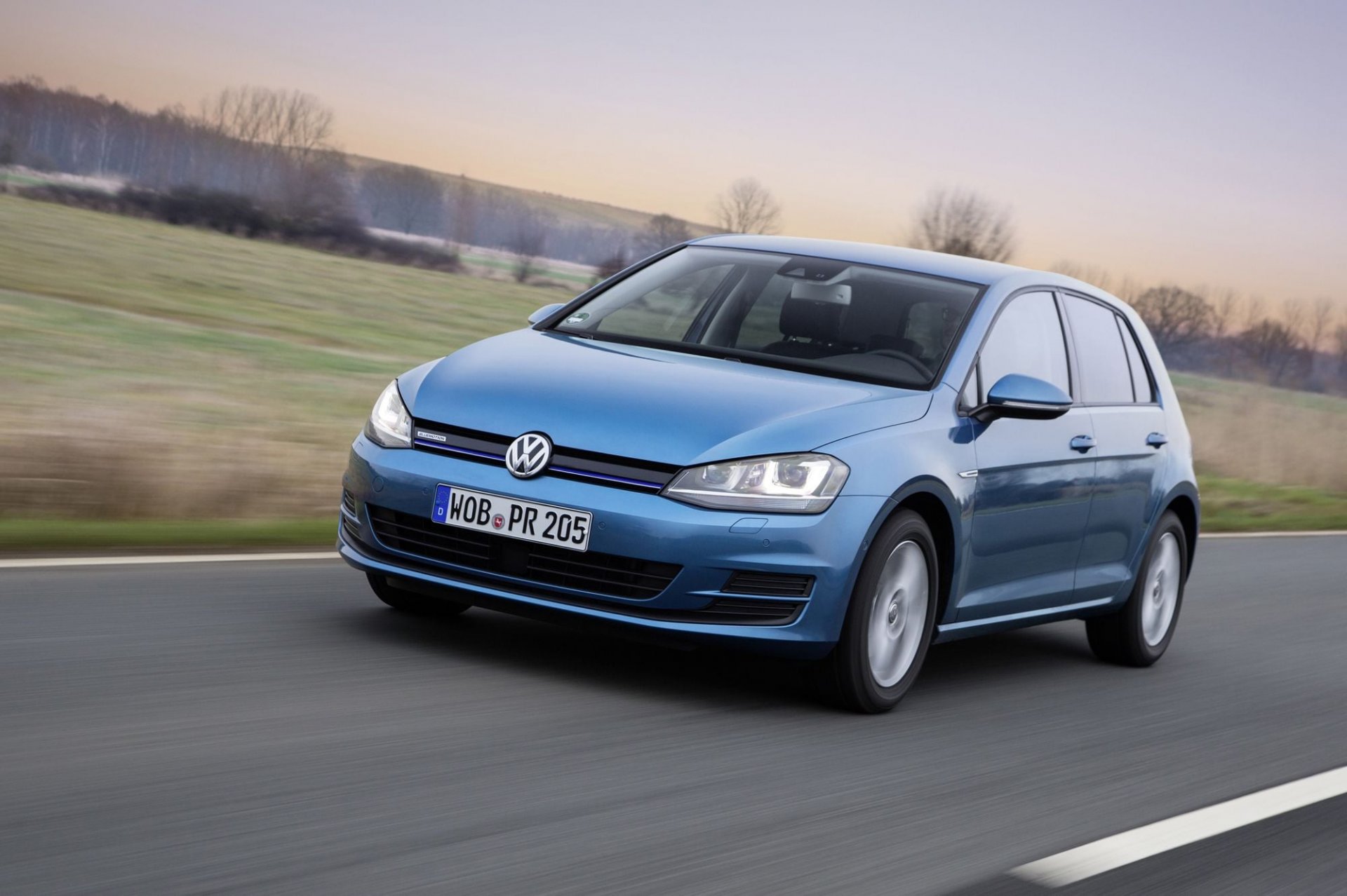 Sölumet hjá Volkswagen Golf  aldrei fleiri selst á einu ári!