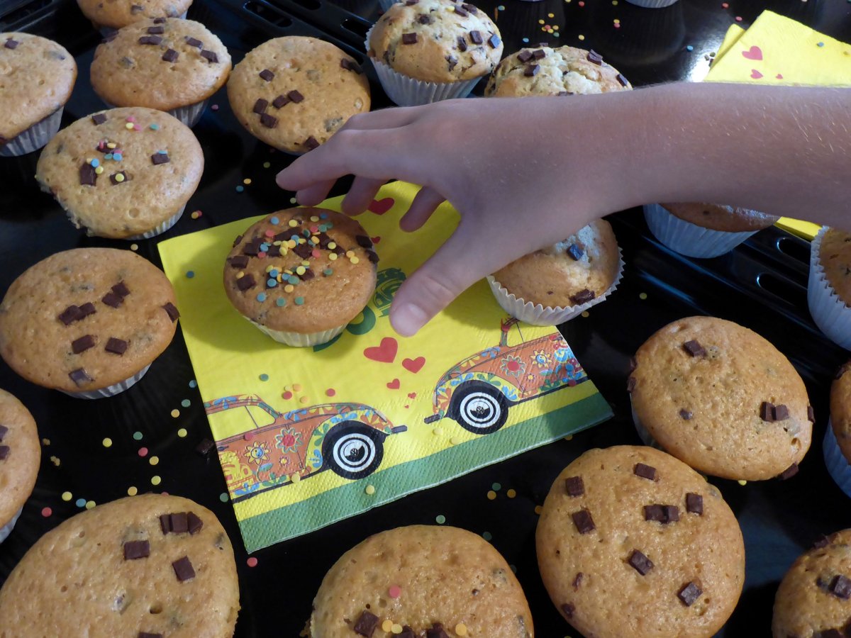 VW BEETLE DESIGN PRINTED NAPKINS -