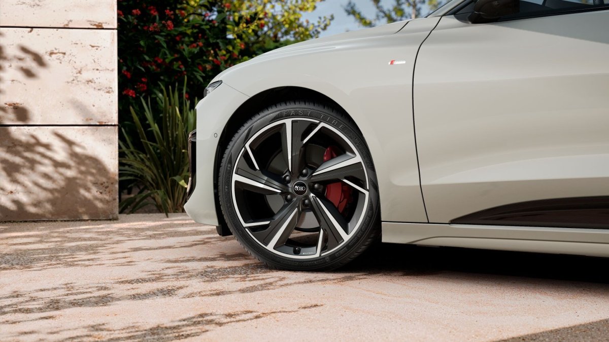 Audi A6 Avant e-tron quattro